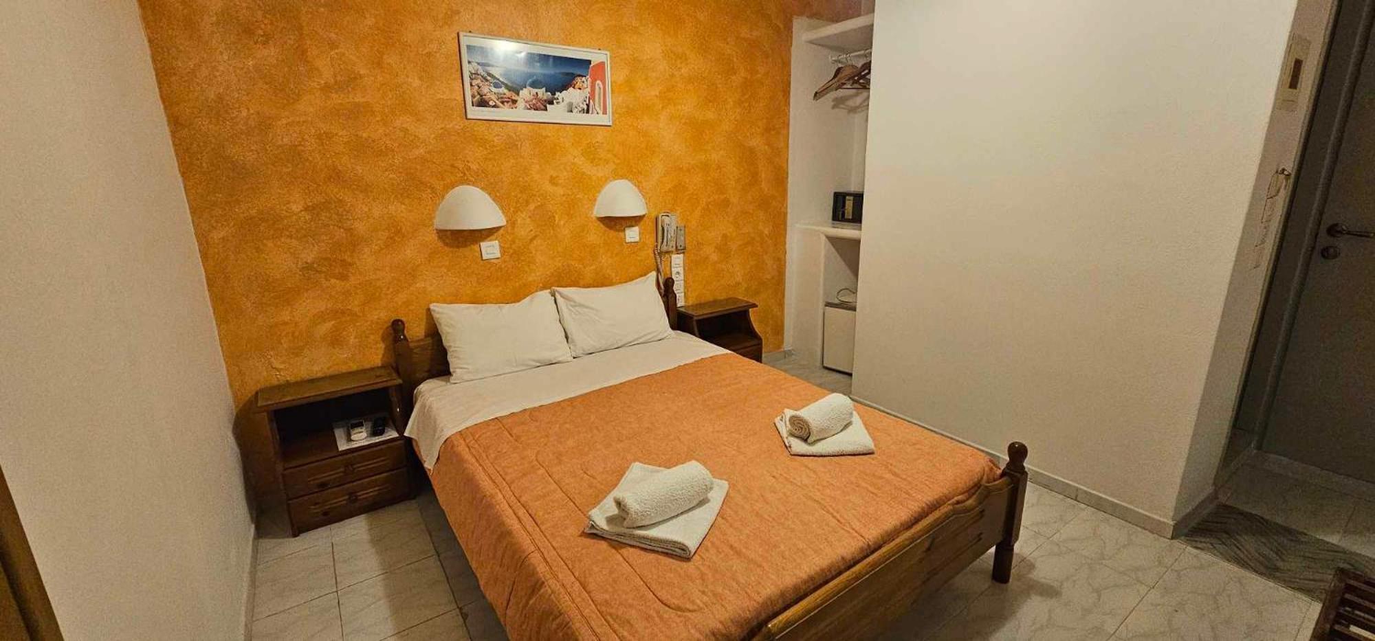 Hotel Palladion Картерадос Екстериор снимка