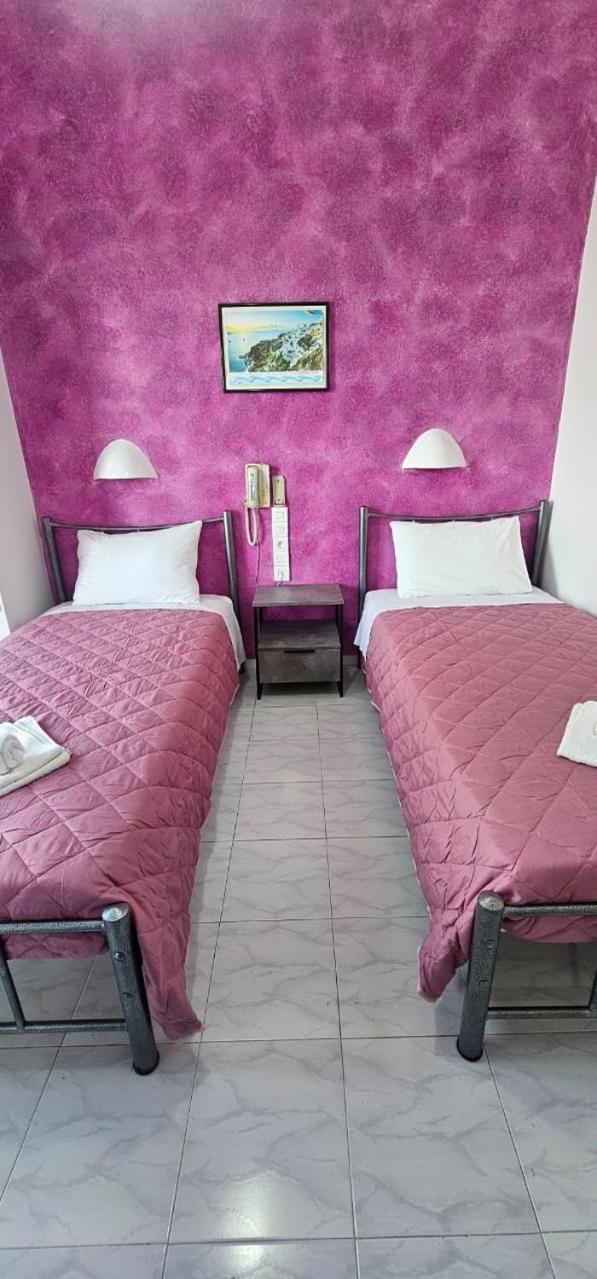 Hotel Palladion Картерадос Екстериор снимка